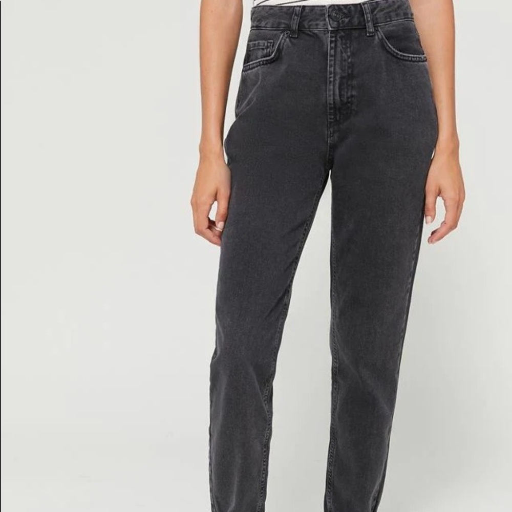 BDG Mom High Rise Jeans